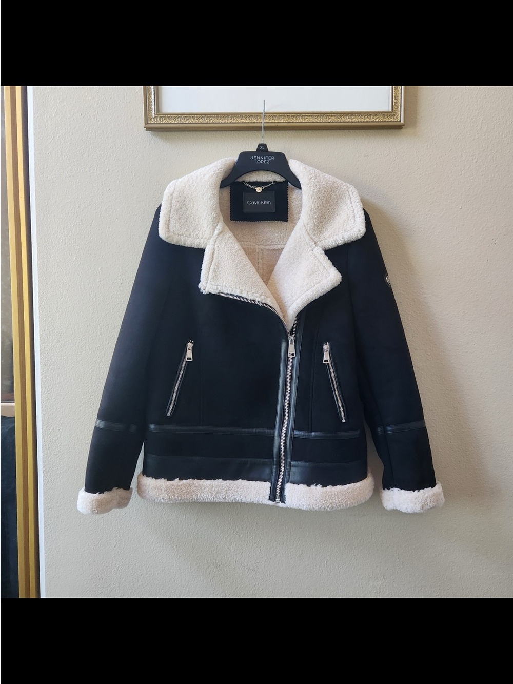 Calvin Klein black aviator jacket featuring faux shearling trim coat size M